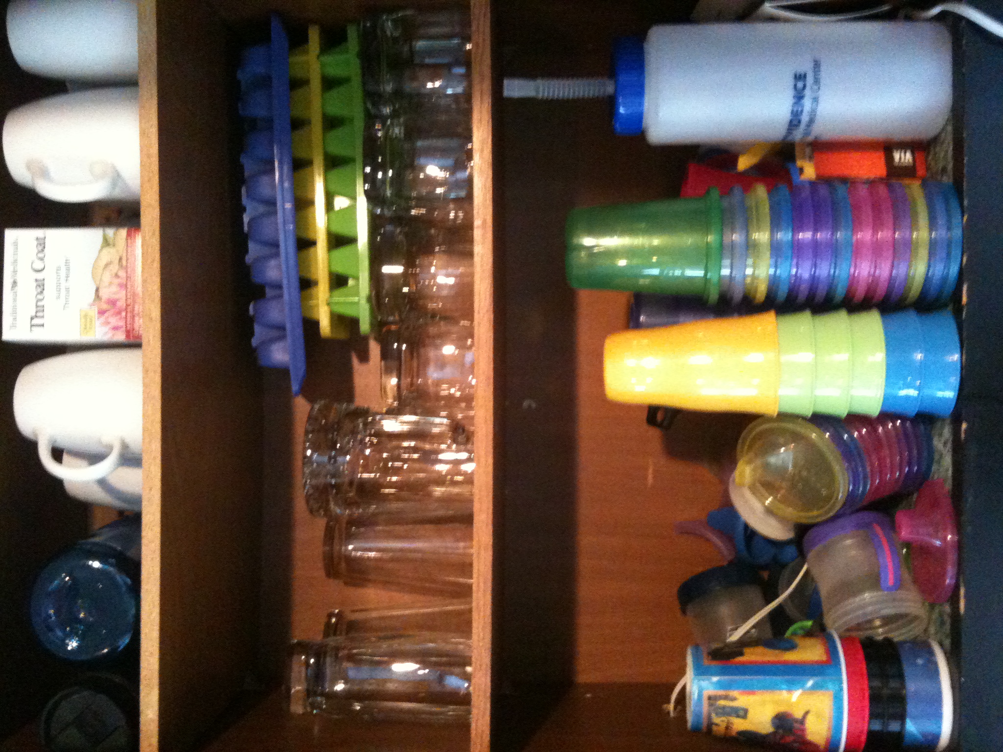 10 Minute Challenge The Glass Cupboard Mommies with Cents