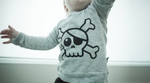 skull tee