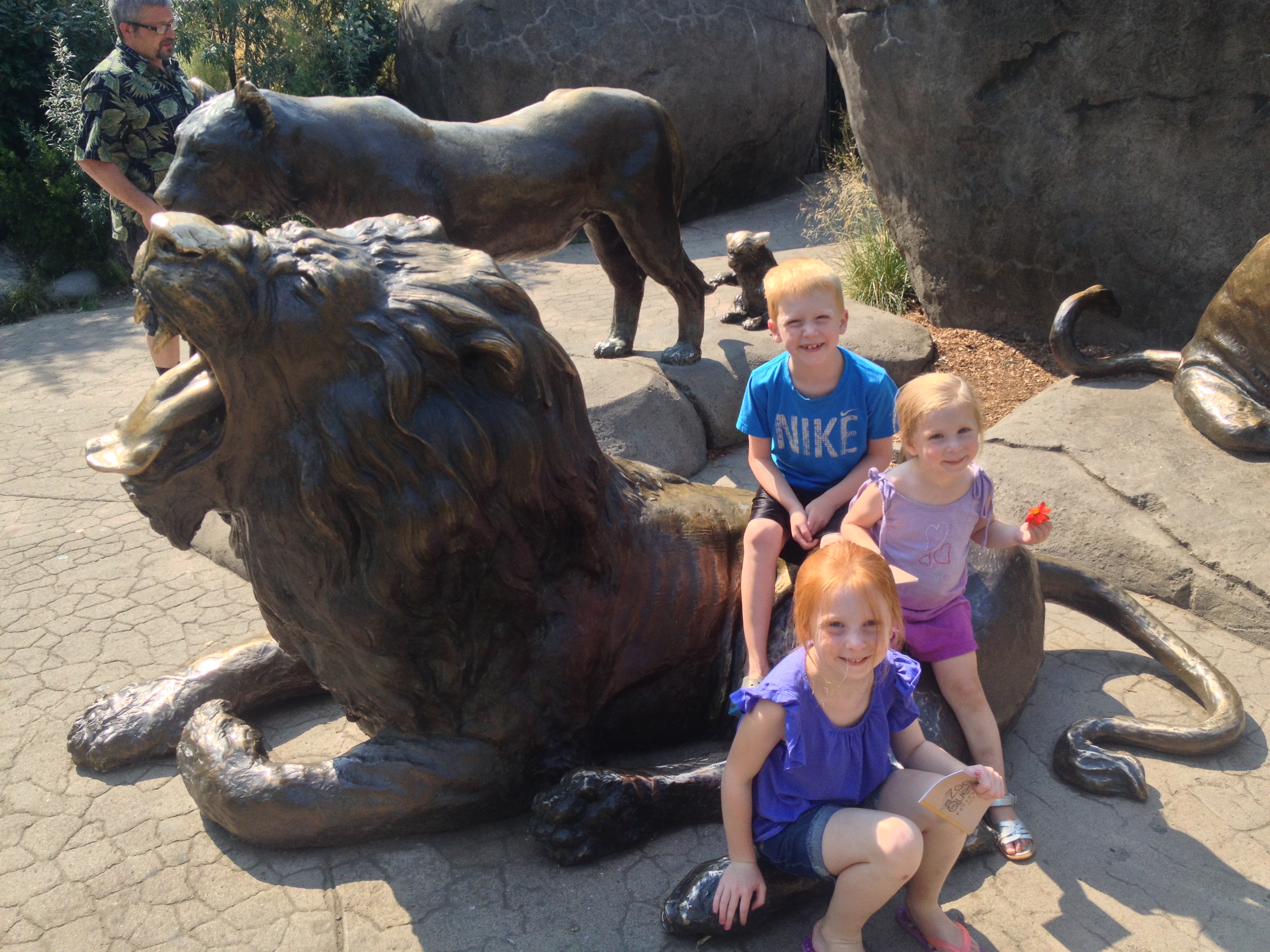 Oregon Zoo Embassy Suites