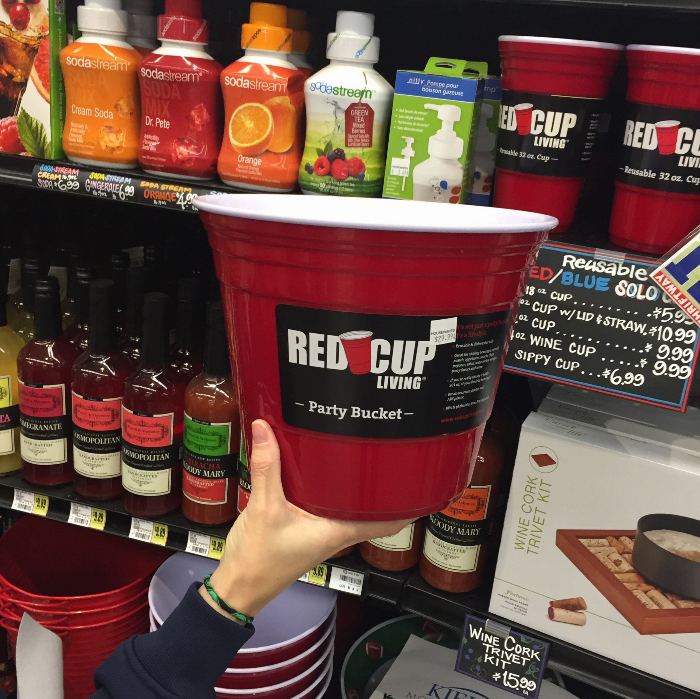 Tue Dec 09 2014 18-42-57 GMT-0800