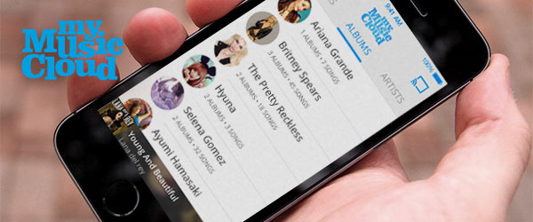 iPhone5S-hands-angle (1)