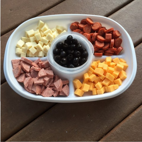 Rubbermaid-tray