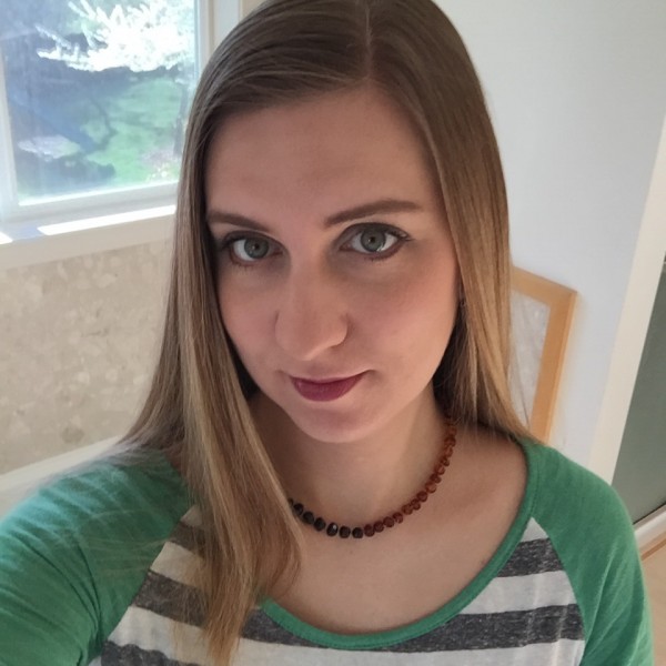 amber necklace