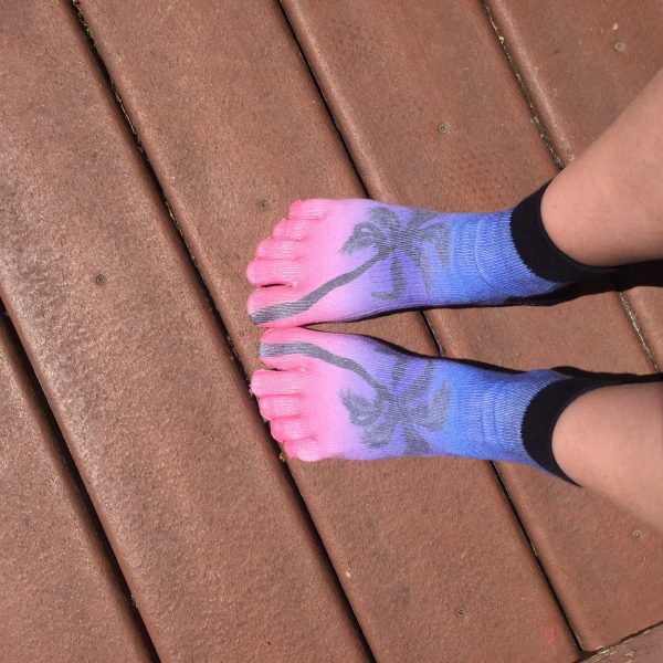 toe socks