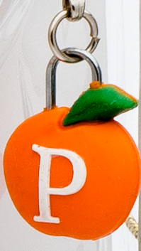 peachzipper_pull_2-jpeg
